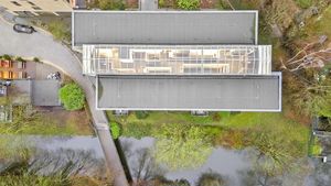 Photo 23- click for photo gallery